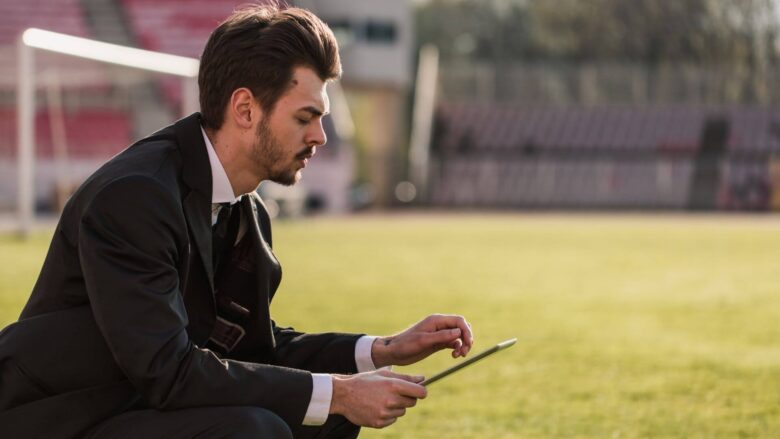 サッカー留学会社 仕事